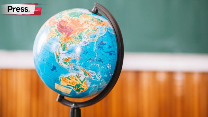 A globe, representing international SEO