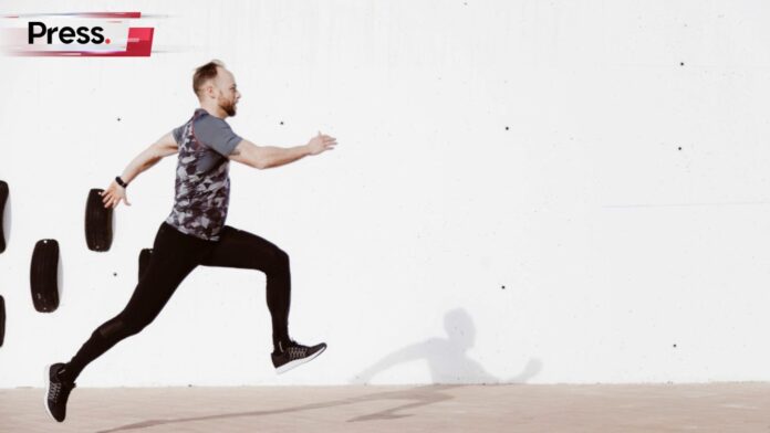 Photo of a guy running away, which explains the AWOL meaning and usage.